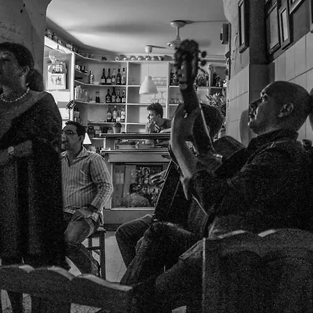 Alfama Fado Loft شقة